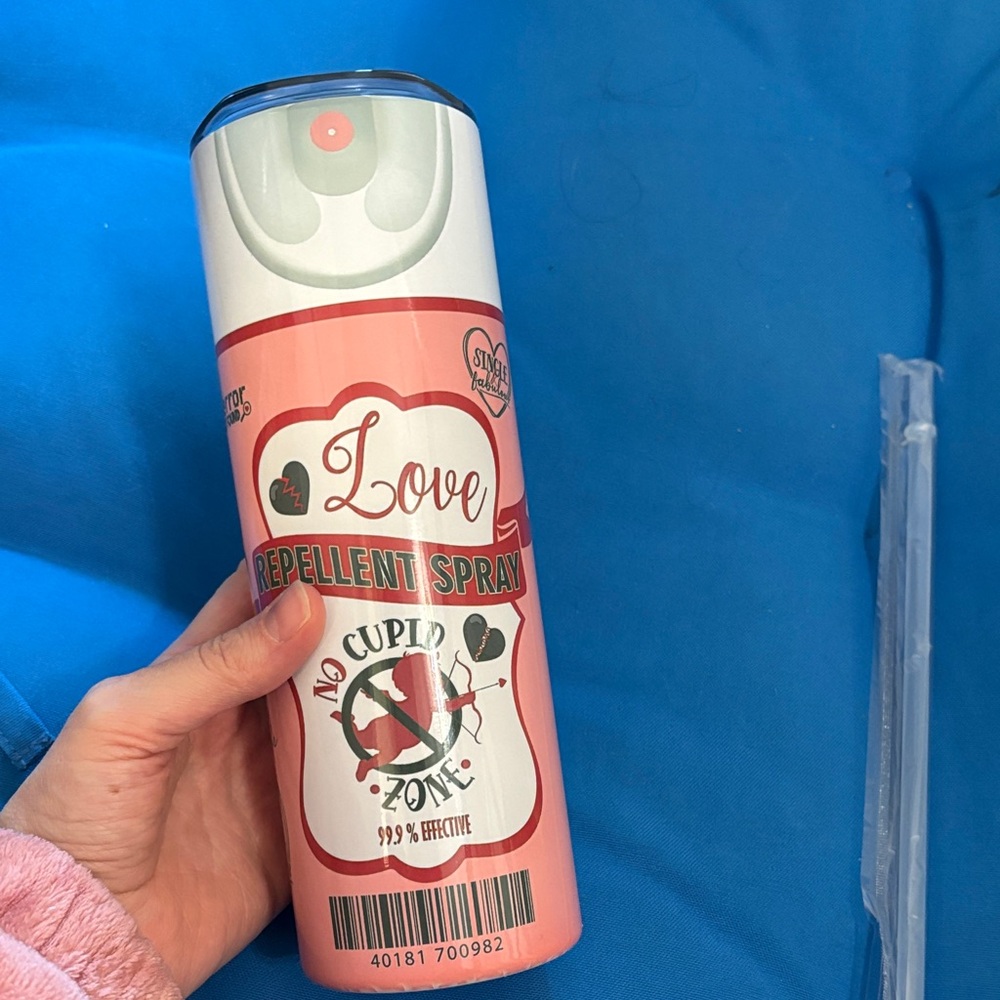 Valentines Day Themed Tumbler 20 OZ Straight Skinny Snow Glode Tumbler NWOTS - Picture 1 of 12